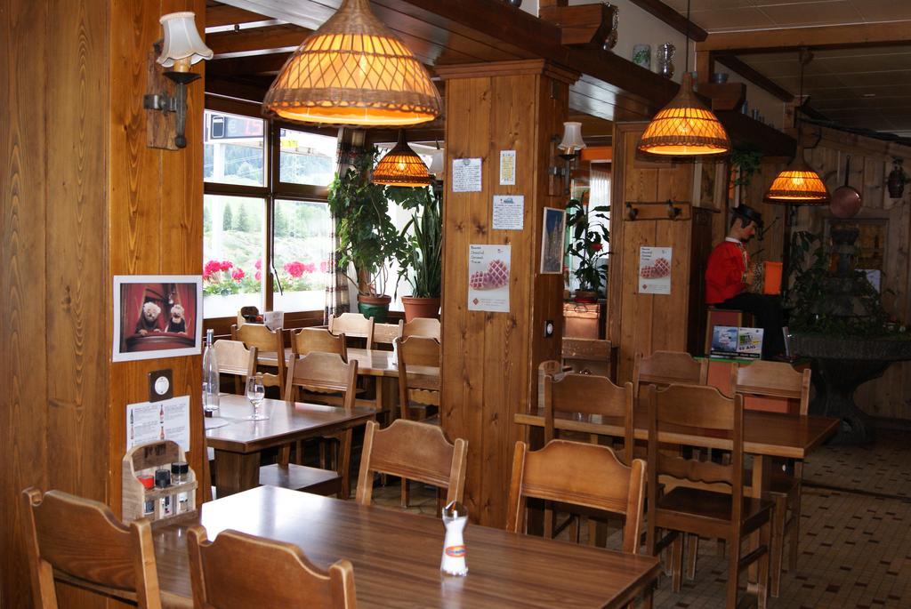 Hotel Restaurant Du Cret Bourg-Saint-Pierre Luaran gambar